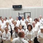 Otxarkoaga vibra con las voces del coro de ASPARBI en el certamen municipal 'Betiko-Música de siempre'